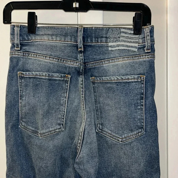 NWT revive cropped high rise distressed jeans size 26 - Picture 6 of 7